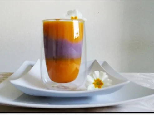 Hokkaido-Trüffelkartoffel-Cremesuppe in doppelwandigen Gläsern  serviert. - Rezept - Bild Nr. 4045