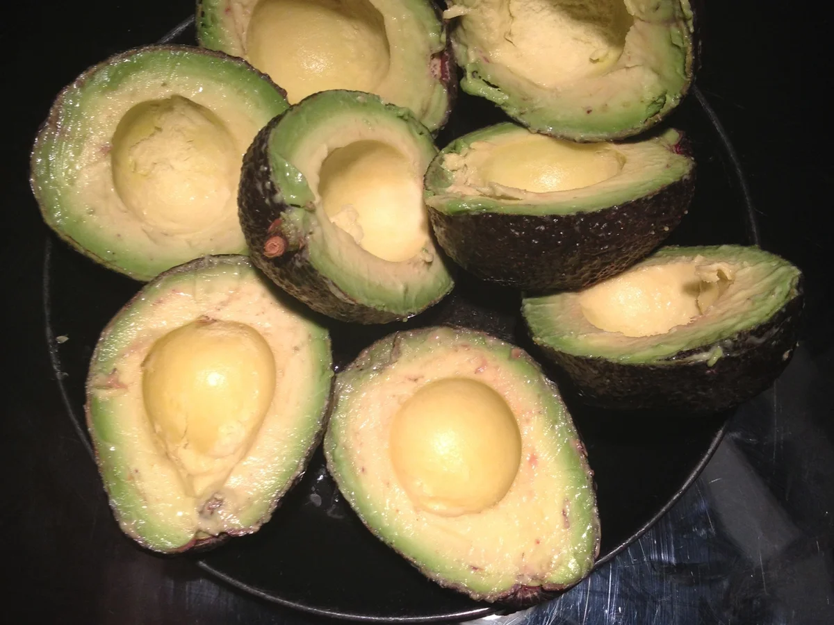 Combava Garnelen auf Quinoa-Avocadosalat - Rezept - Bild Nr. 4042