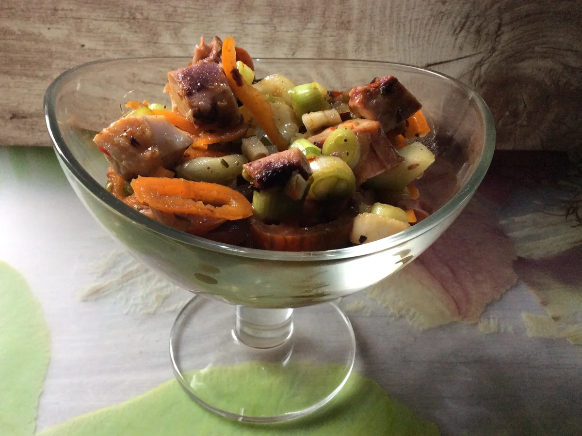 Rezept: Tintenfisch Salat Bild Nr. 4041 Tintenfisch Salat - Rezept - Bild Nr. 4041