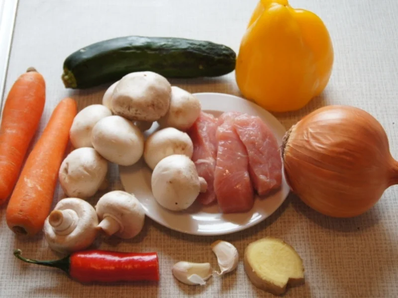 Putenbrustfilet mit Wokgemüse - Rezept - Bild Nr. 4054