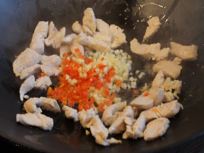 Putenbrustfilet mit Wokgemüse - Rezept - Bild Nr. 4058