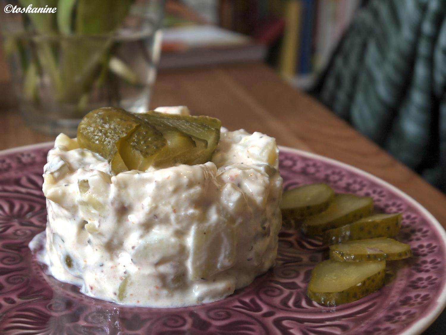 Leichter, aber sehr pikanter Kartoffelsalat - Rezept - kochbar.de
