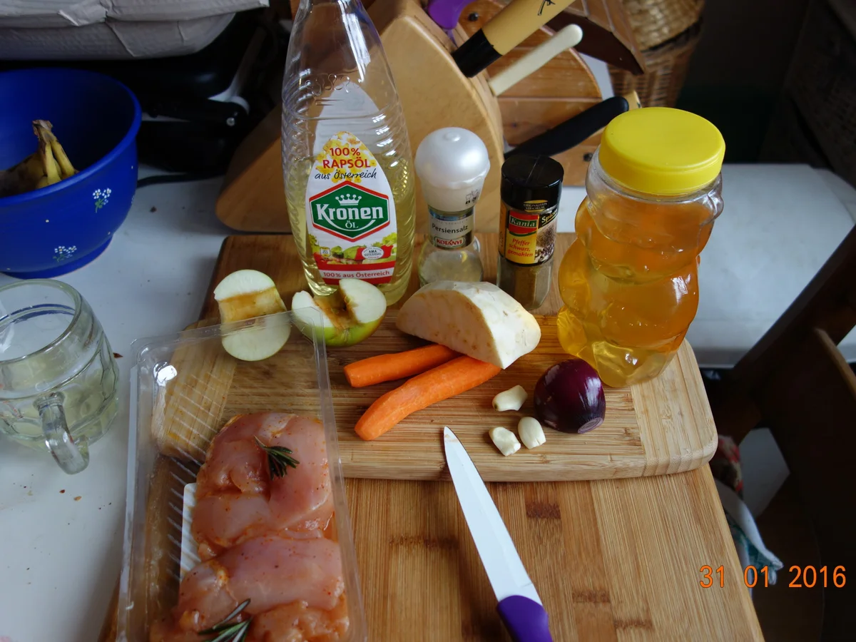 Rezept: Hühnerfilet im Römertopf Bild Nr. 4132 Hühnerfilet im Römertopf - Rezept - Bild Nr. 4132