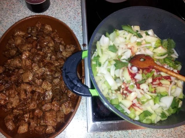 Rezept: Mein Ungarischer Gulasch Bild Nr. 4129 Mein Ungarischer Gulasch - Rezept - Bild Nr. 4129