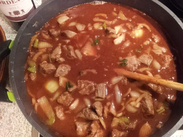 Rezept: Mein Ungarischer Gulasch Bild Nr. 4132 Mein Ungarischer Gulasch - Rezept - Bild Nr. 4132