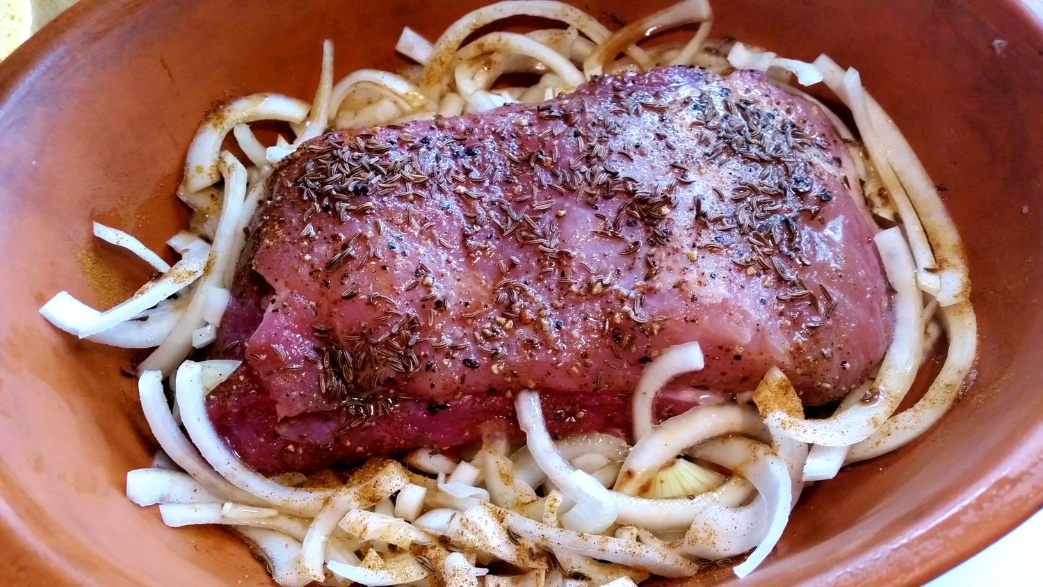 Rippchen aus dem Römertopf