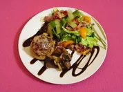 Gefüllte Pilze an frischem Herbstsalat mit einem Balsamico-Honig-Senf-Dressing - Rezept - Bild Nr. 4162
