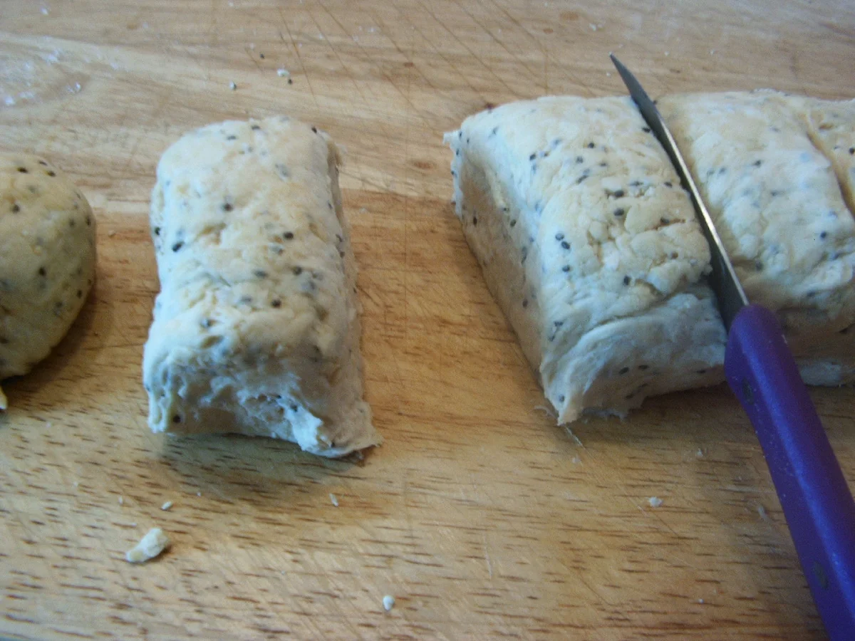 Rezept: Chiasamen-Quark-Brötchen Bild Nr. 4169 Chiasamen-Quark-Brötchen - Rezept - Bild Nr. 4169