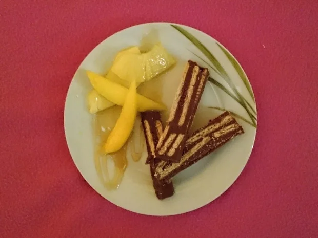 Rezept: Kalter Hund an Orangenlikörfrüchten Bild Nr. 4162 Kalter Hund an Orangenlikörfrüchten - Rezept - Bild Nr. 4162