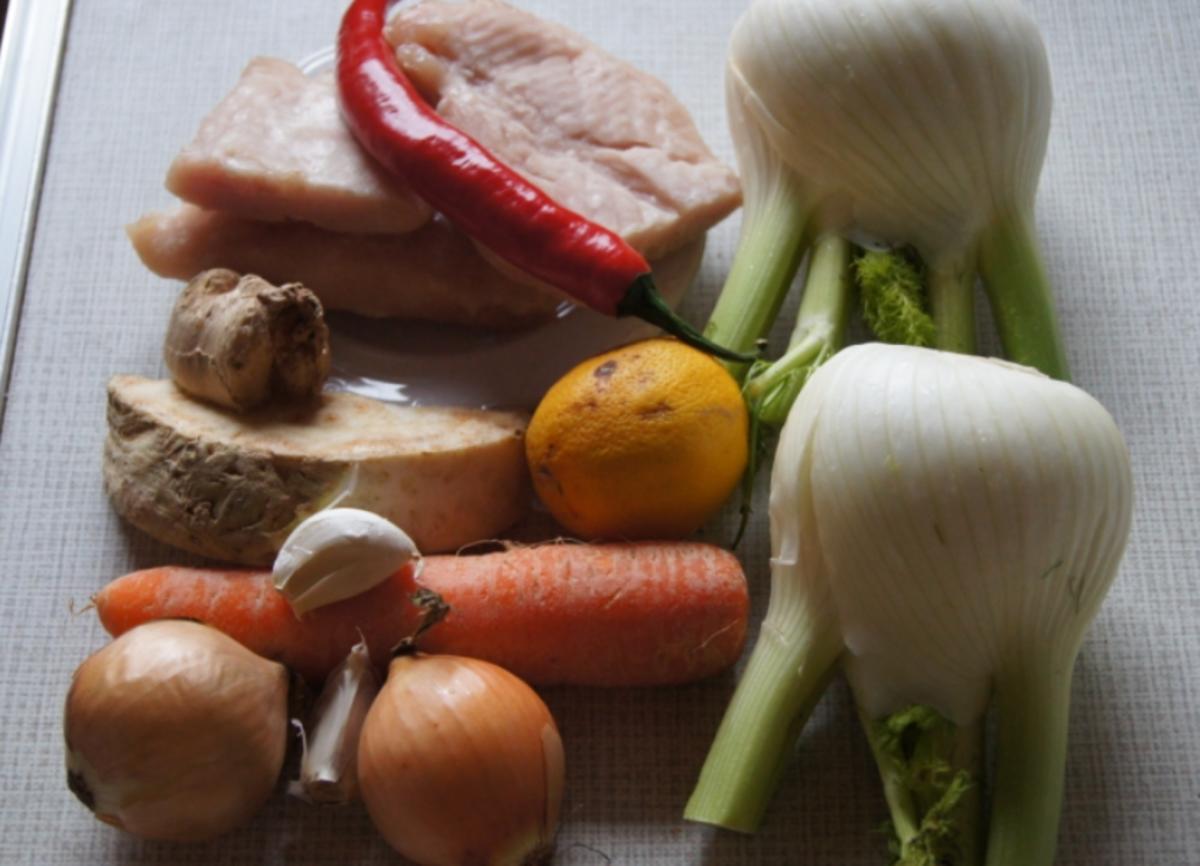Hähnchenbrustfilet mit Fenchel-Gemüse im Backpapierpäckchen - Rezept - Bild Nr. 4201