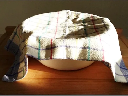 Goldbraun gebackene Faschingskrapfen mit feinem Fruchtaufstrich  gefüllt - Rezept - Bild Nr. 4215