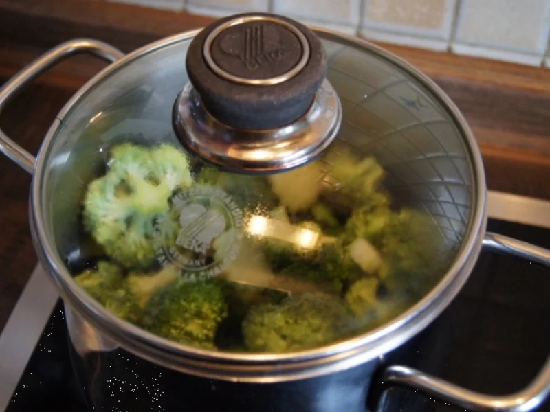 Fischfilet mit Brokkoli - Rezept - Bild Nr. 4236