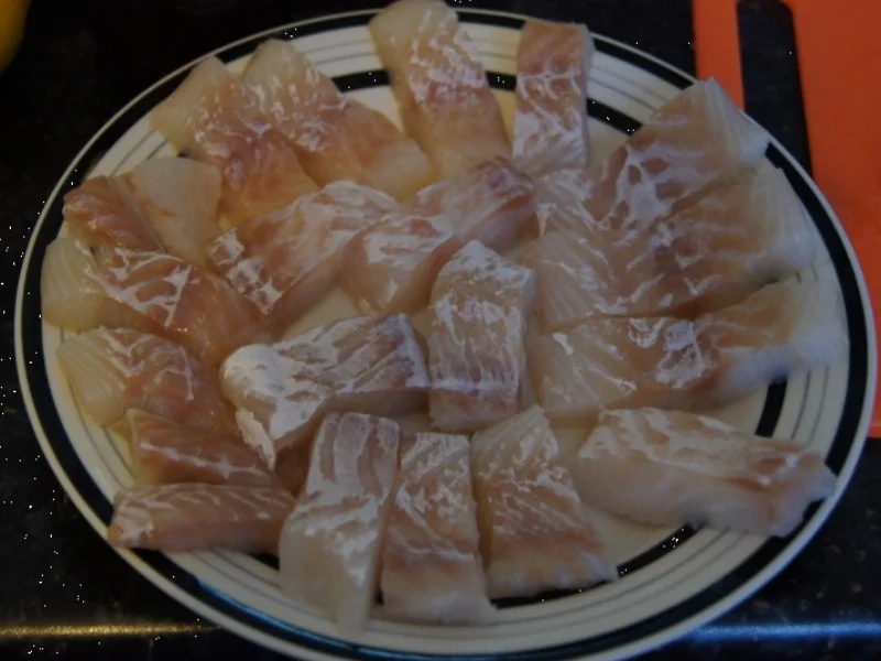 Gebackene Fischsticks mit Süßkartoffelstampf und Rotkohl - Rezept - Bild Nr. 4236