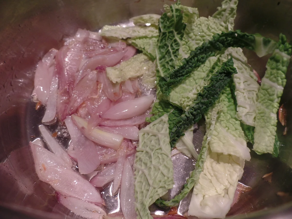 Saftiges Rinderfilet auf Wirsing und  Fächerkartoffeln mit Parmesan gratiniert - Rezept - Bild Nr. 4239