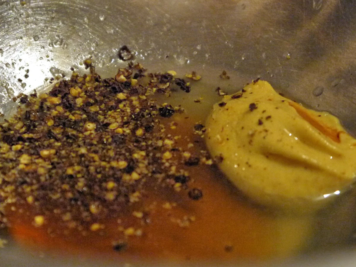 Lauwarmer Blumenkohlsalat mit Limetten-Senf-Dressing - Rezept - Bild Nr. 4295