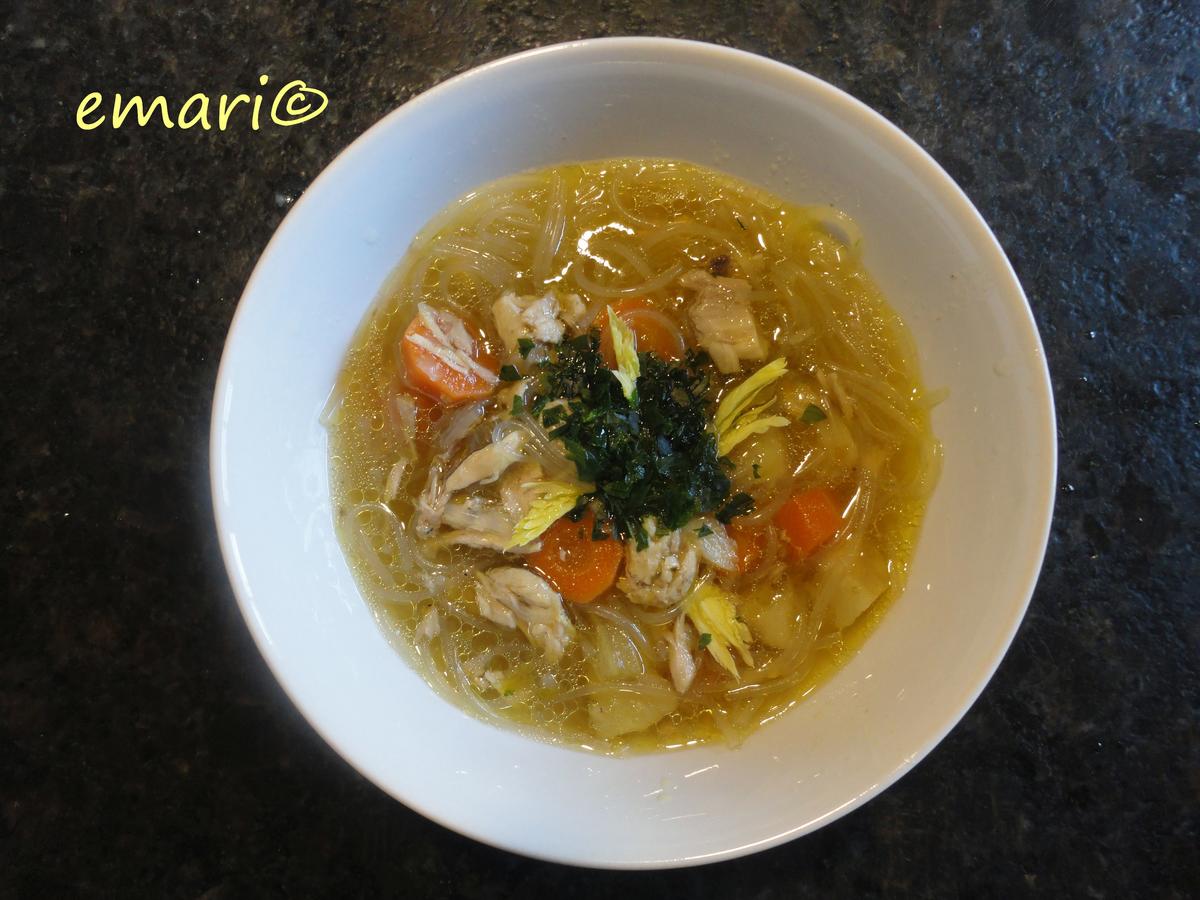 Hühner Suppe mit Asiatouch - Rezept - Bild Nr. 4321