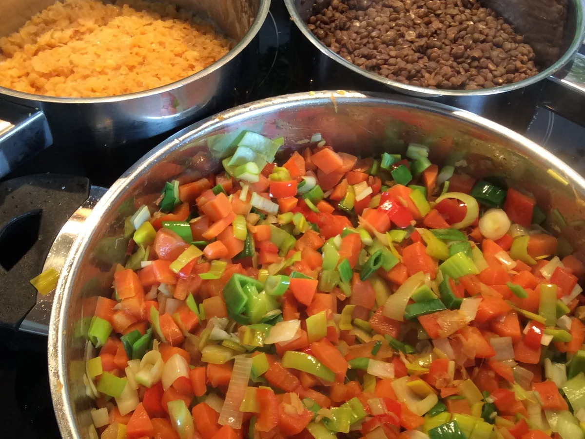 Rezept: Gemüse mit bunten Linsen Bild Nr. 4312 Gemüse mit bunten Linsen - Rezept - Bild Nr. 4312