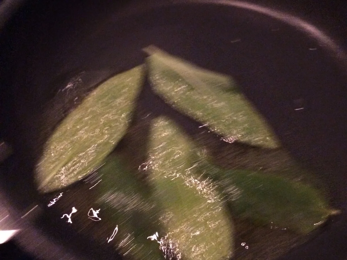 Rezept: Mungobohnen mit Balsamicodressing und Salbei Bild Nr. 4342 Mungobohnen mit Balsamicodressing und Salbei - Rezept - Bild Nr. 4342