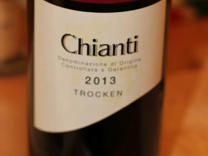 Rezept: Kalbsbäckchen an Chiantisoße mit karamellisierten Möhren und Kartoffelstampf Bild Nr. 4357 Kalbsbäckchen an Chiantisoße mit karamellisierten Möhren und Kartoffelstampf - Rezept - Bild Nr. 4357