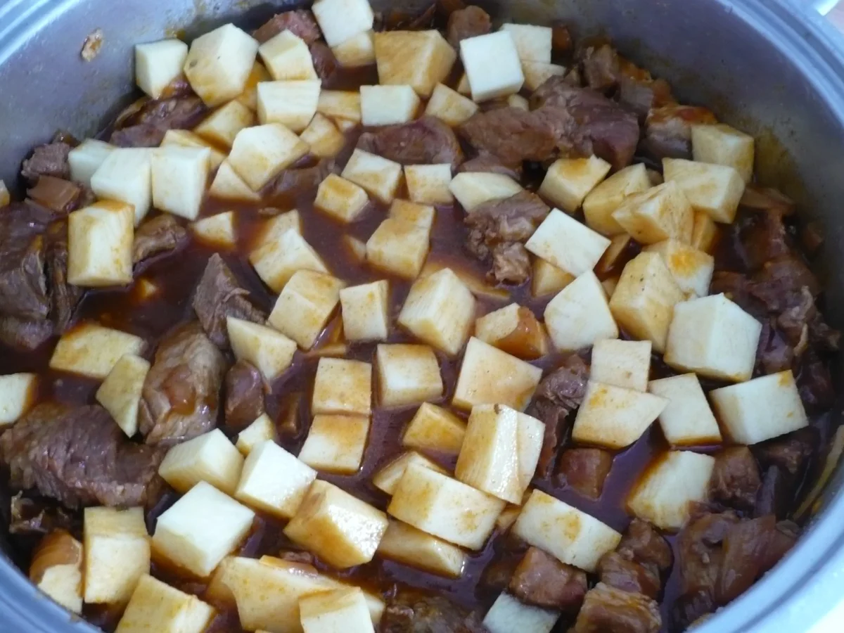 Rezept: Eintopf mit karameliesiertem Schweinenacken Bild Nr. 4375 Eintopf mit karameliesiertem Schweinenacken - Rezept - Bild Nr. 4375