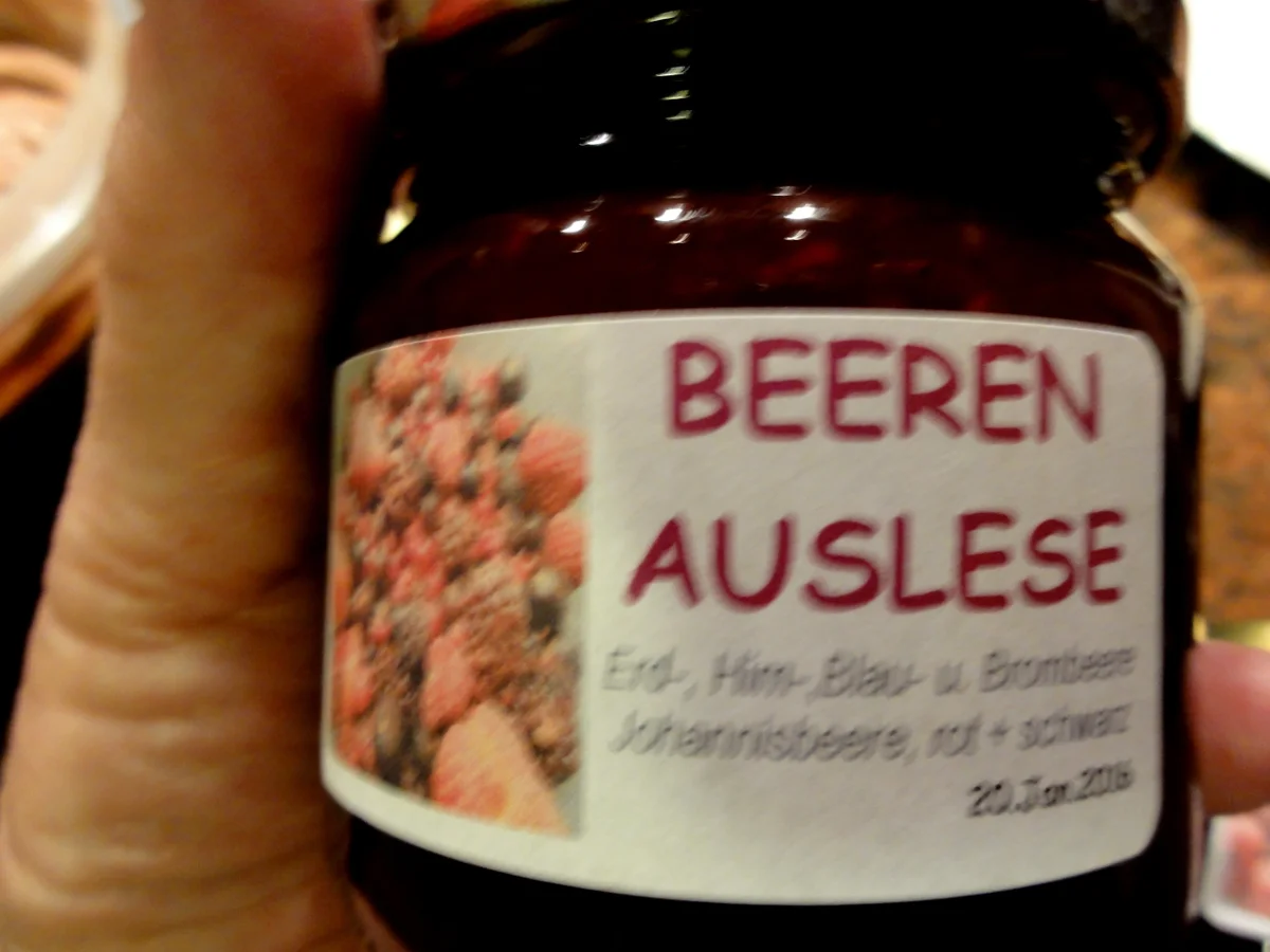 Biskuit:   2-stöckige  TAUFTORTE  (für unseren Enkel) - Rezept - Bild Nr. 4390