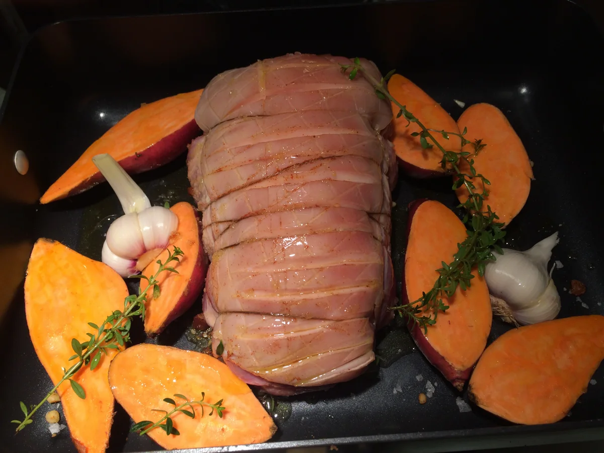 Rezept: Spanferkel mit Dattelfüllung Bild Nr. 4390 Spanferkel mit Dattelfüllung - Rezept - Bild Nr. 4390