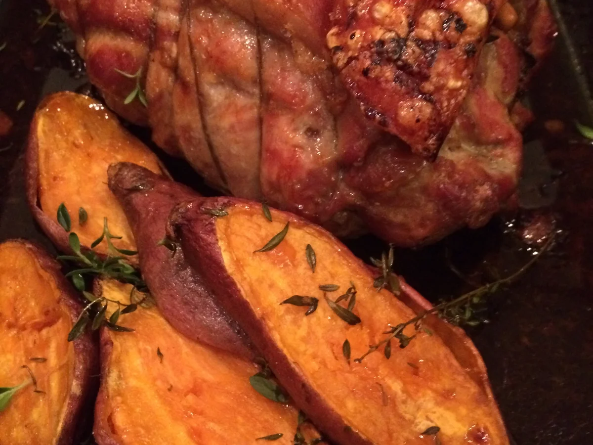 Rezept: Spanferkel mit Dattelfüllung Bild Nr. 4391 Spanferkel mit Dattelfüllung - Rezept - Bild Nr. 4391