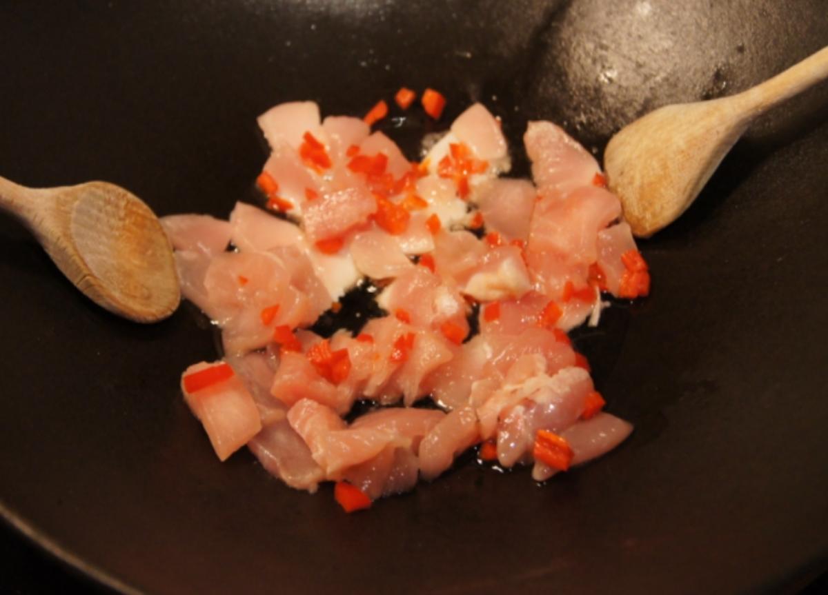 Warmer Baby Pak Choi Salat mit Hähnchenbrustfiletstreifen - Rezept - Bild Nr. 4445