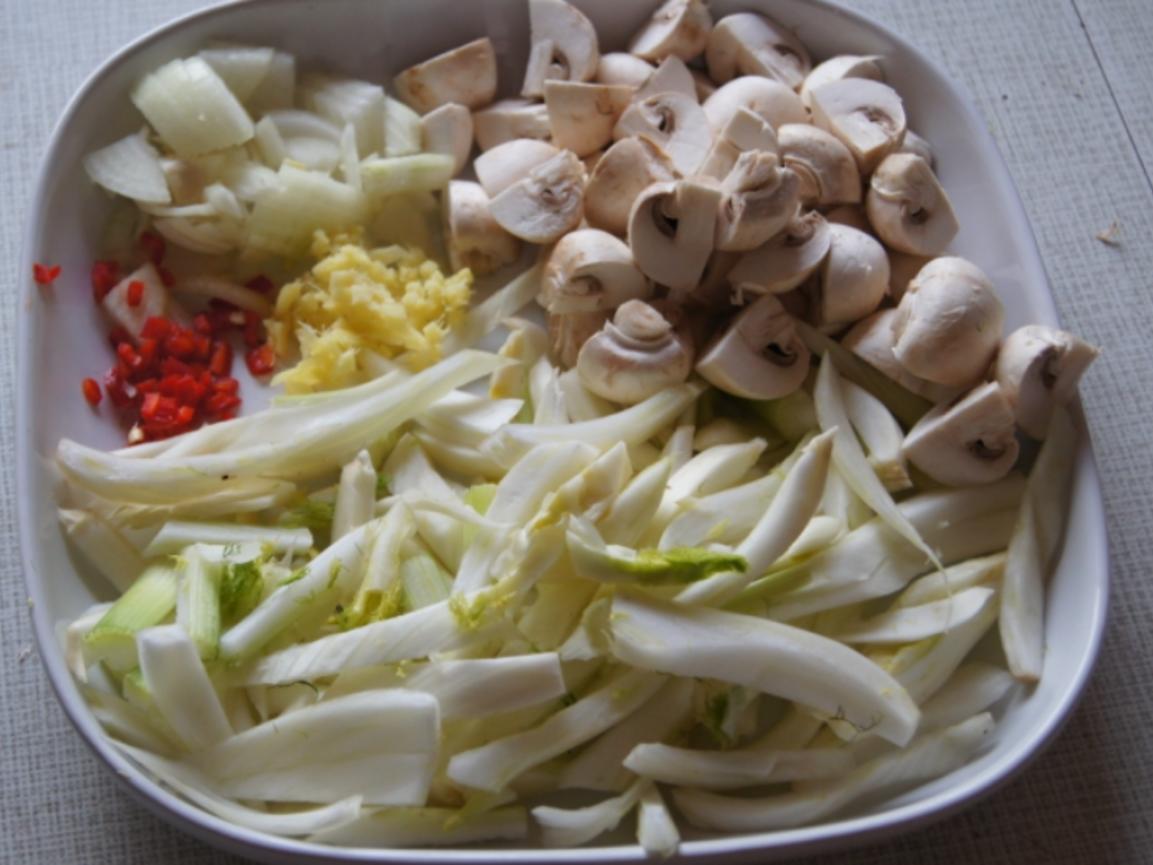 Lachsfilet mit Fenchel und Champignon Gemüse - einfach - von MausVoh