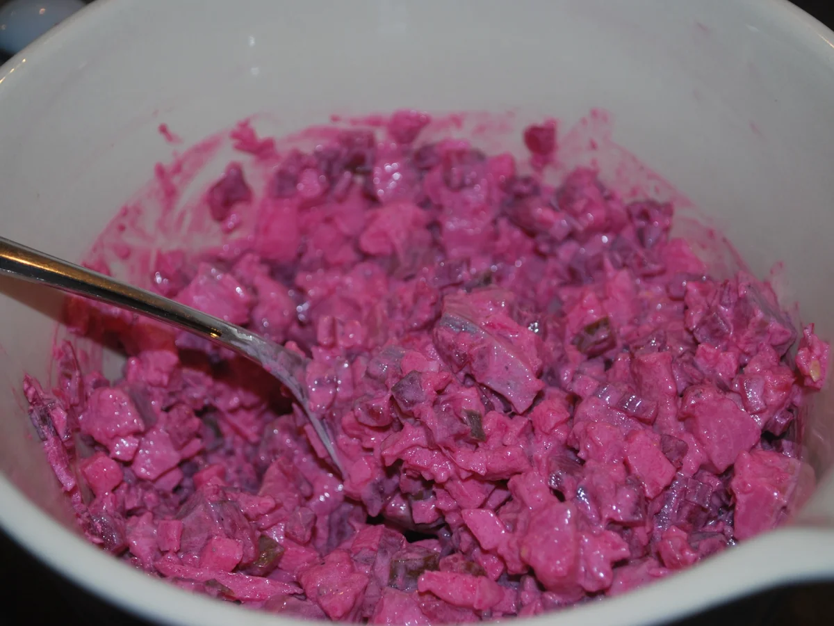 Rezept: Annis roter Heringssalat Bild Nr. 4465 Annis roter Heringssalat - Rezept - Bild Nr. 4465