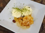 Rezept: Karamellisierte Calvados-Äpfel mit Vanilleeis Bild Nr. 4465 Karamellisierte Calvados-Äpfel mit Vanilleeis - Rezept - Bild Nr. 4465