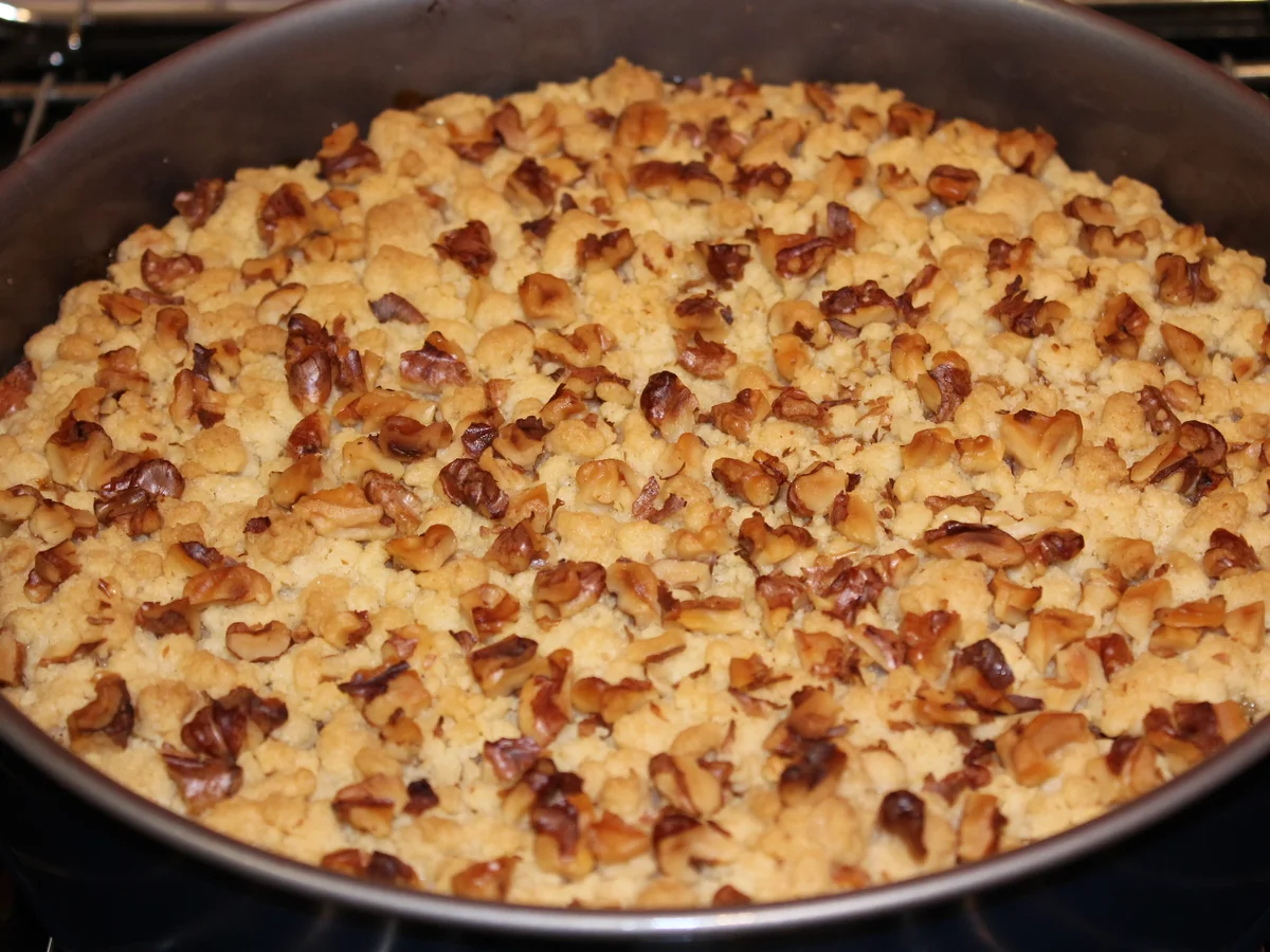 Pfirsich-Streuselkuchen mit Walnüssen - Rezept - Bild Nr. 4509