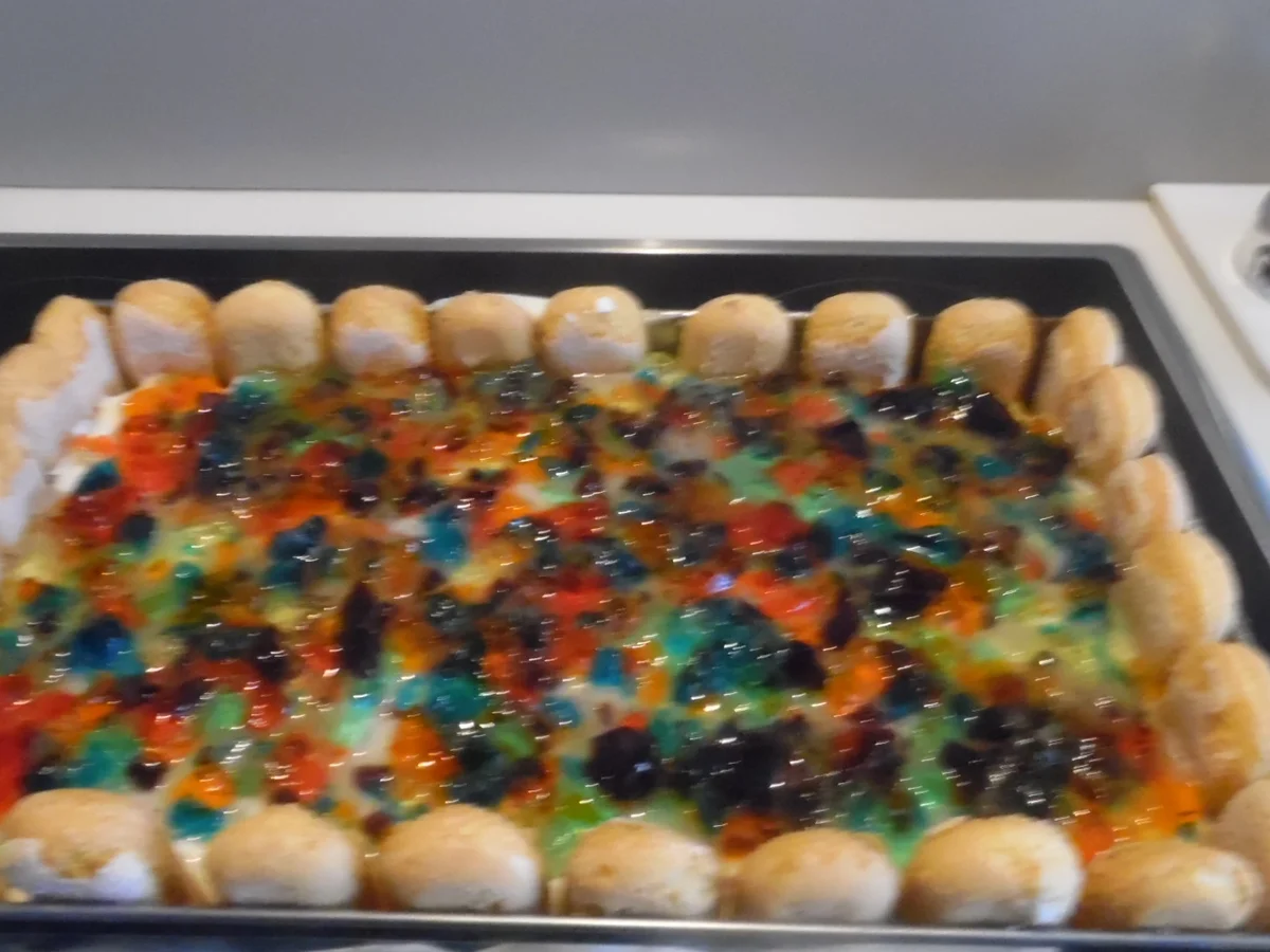 Konfetti-Torte - Rezept - Bild Nr. 4500