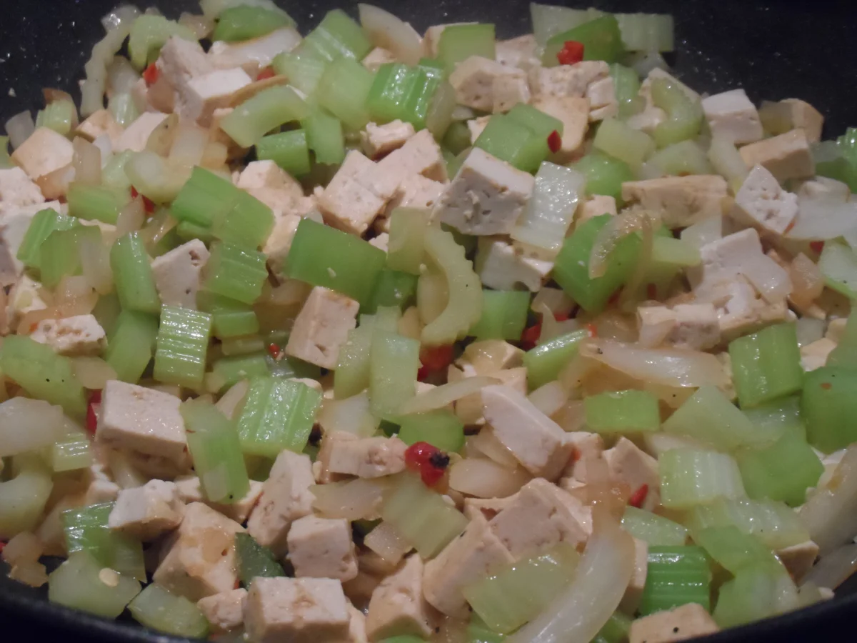 Rezept: BiNe` S TOFU BOLOGNESE Bild Nr. 4532 BiNe` S TOFU BOLOGNESE - Rezept - Bild Nr. 4532