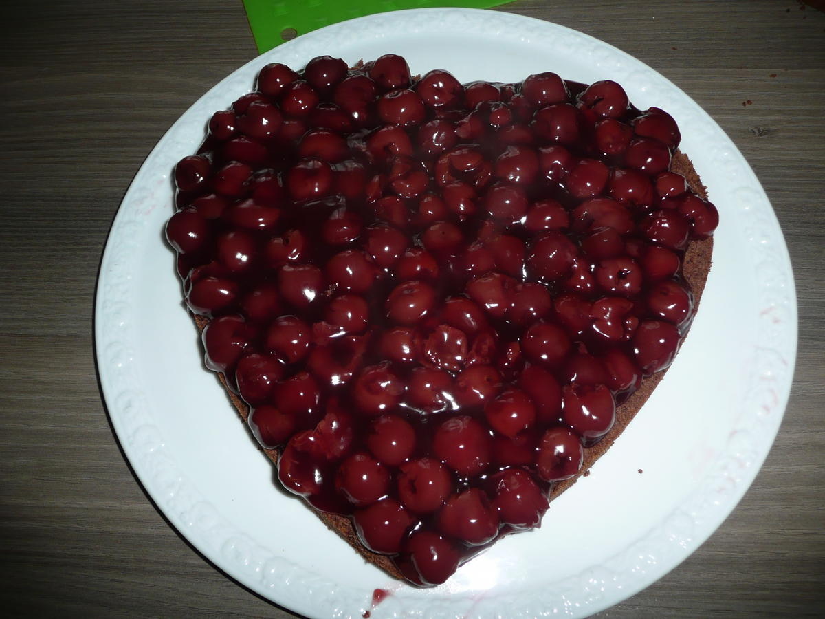 Schwarzwälder Herz zum Valentinstag ! - Rezept - Bild Nr. 4523