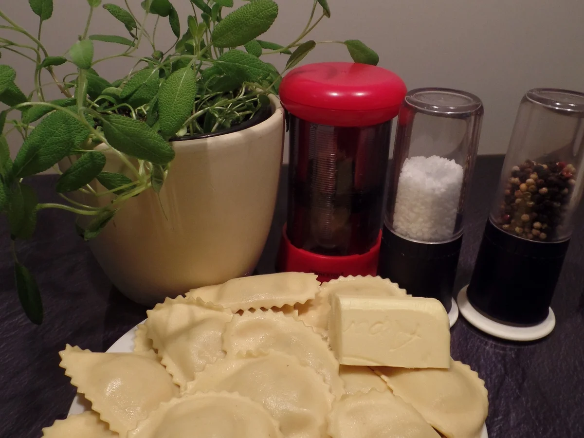 Salbei-Cappelletti - Rezept - Bild Nr. 4548