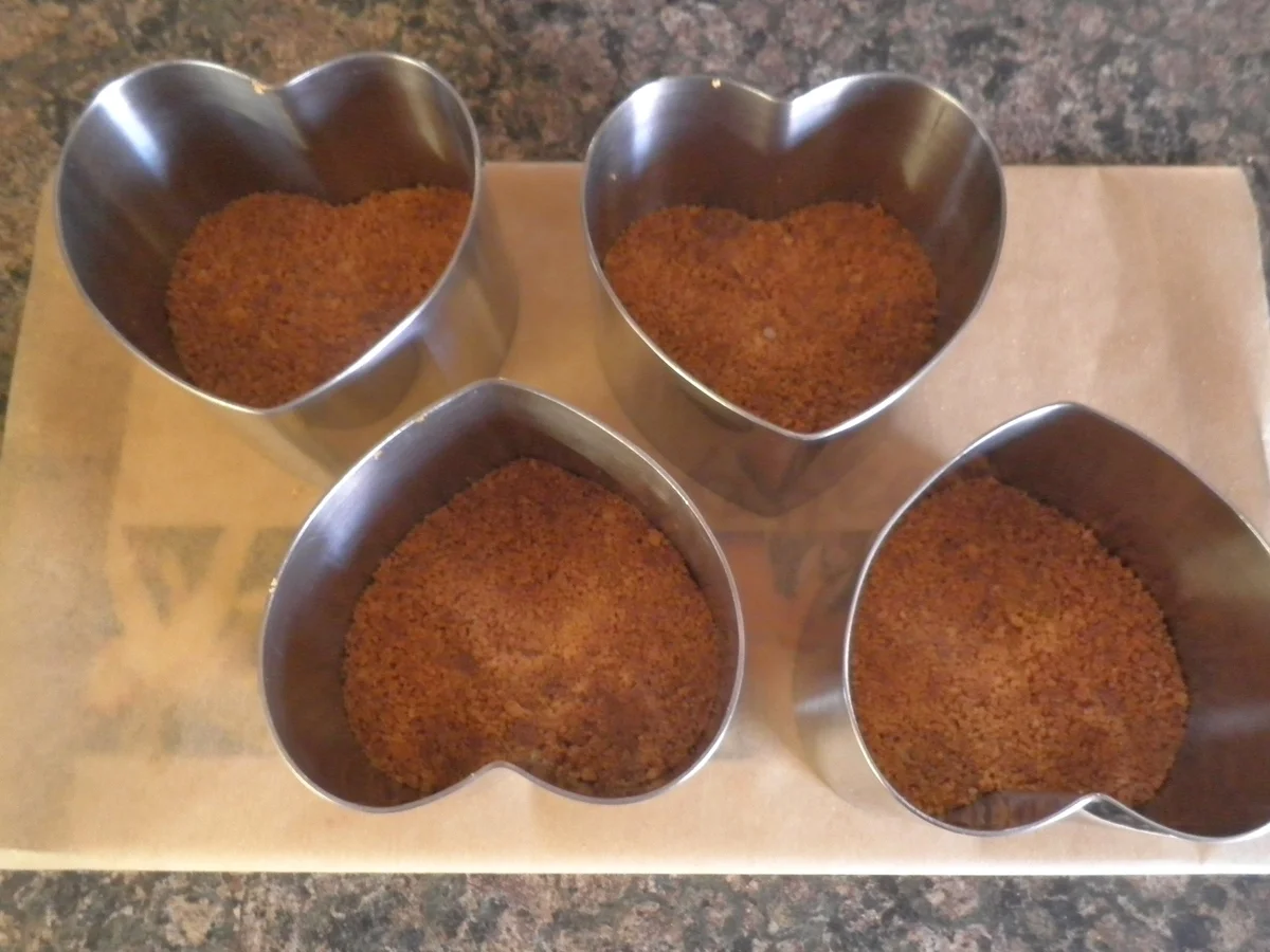 Rezept: Limetten - Panna Cotta - Herzen ... Bild Nr. 4556 Limetten - Panna Cotta - Herzen ... - Rezept - Bild Nr. 4556