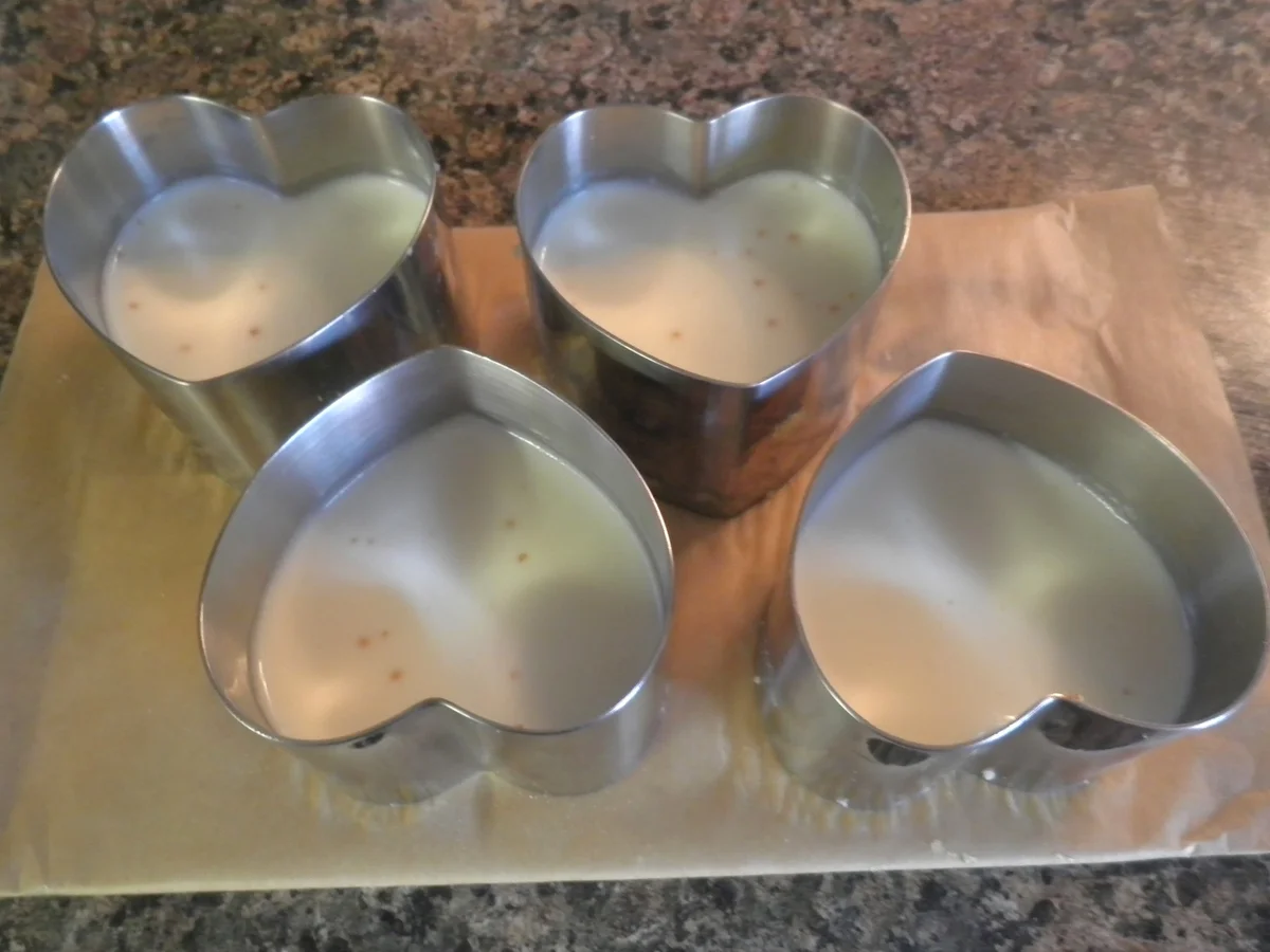 Rezept: Limetten - Panna Cotta - Herzen ... Bild Nr. 4559 Limetten - Panna Cotta - Herzen ... - Rezept - Bild Nr. 4559