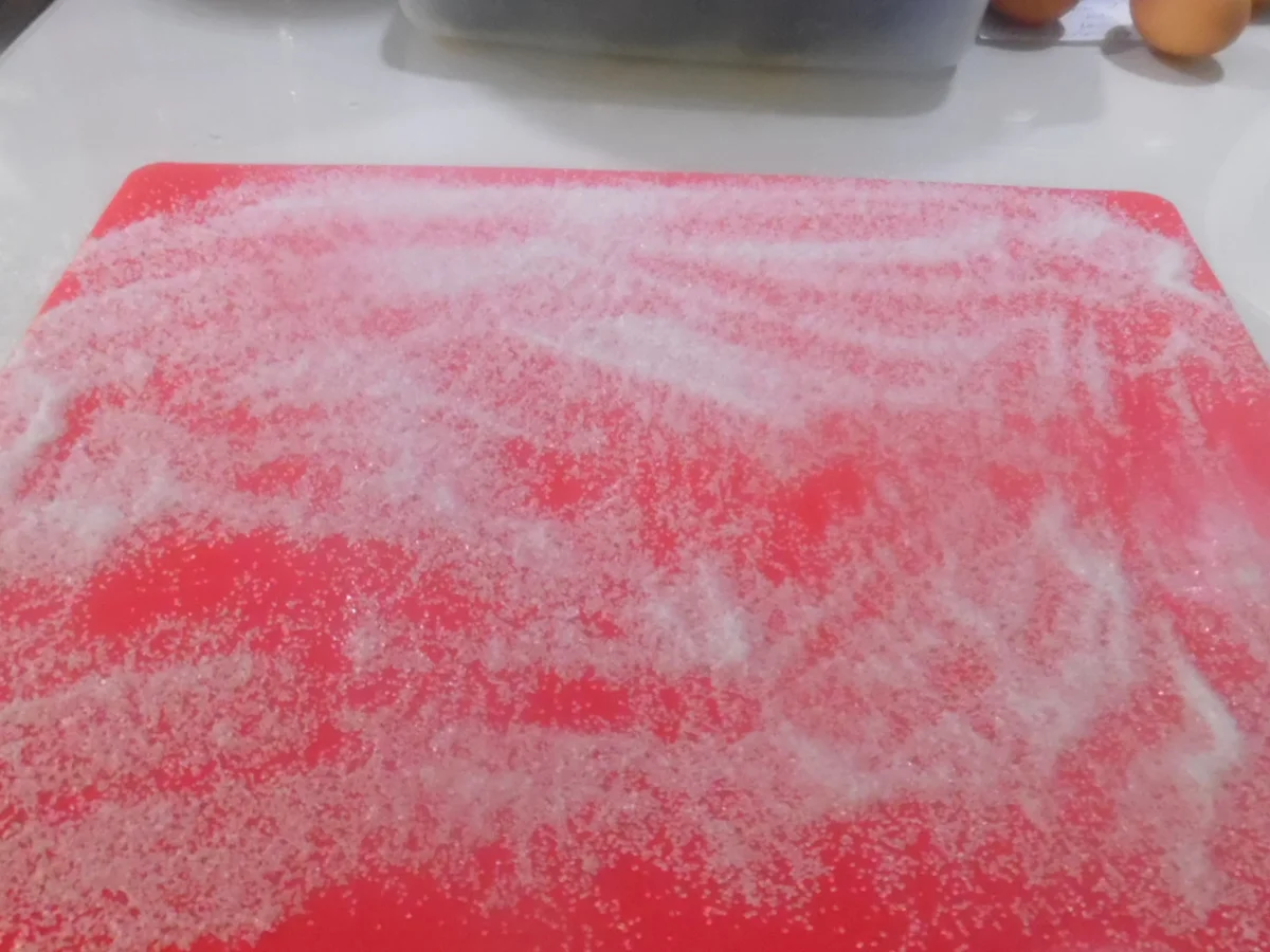 Regenbogen-Biscuit-Rolle (Rainbow Cake Roll) - Rezept - Bild Nr. 4608