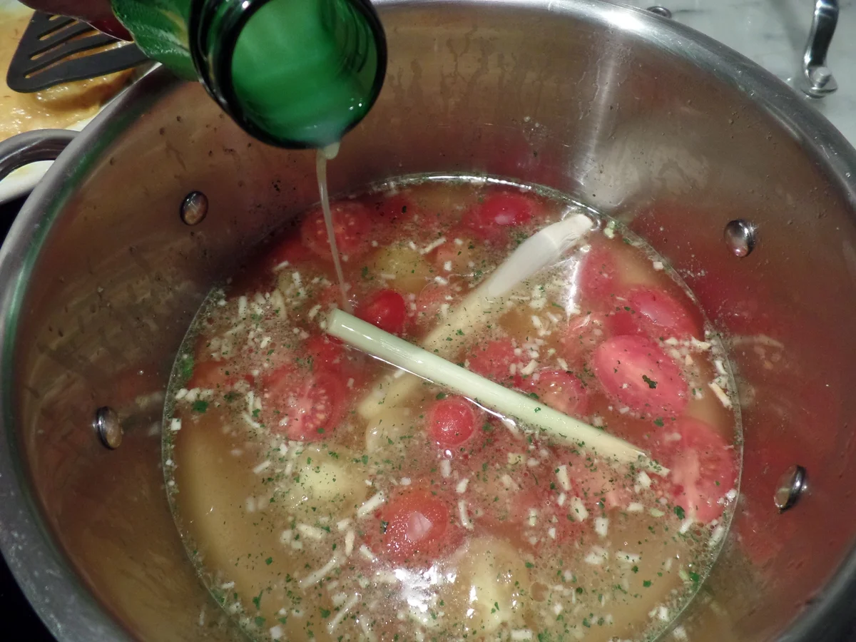 Rezept: Asiatische Fischsuppe Bild Nr. 4603 Asiatische Fischsuppe - Rezept - Bild Nr. 4603