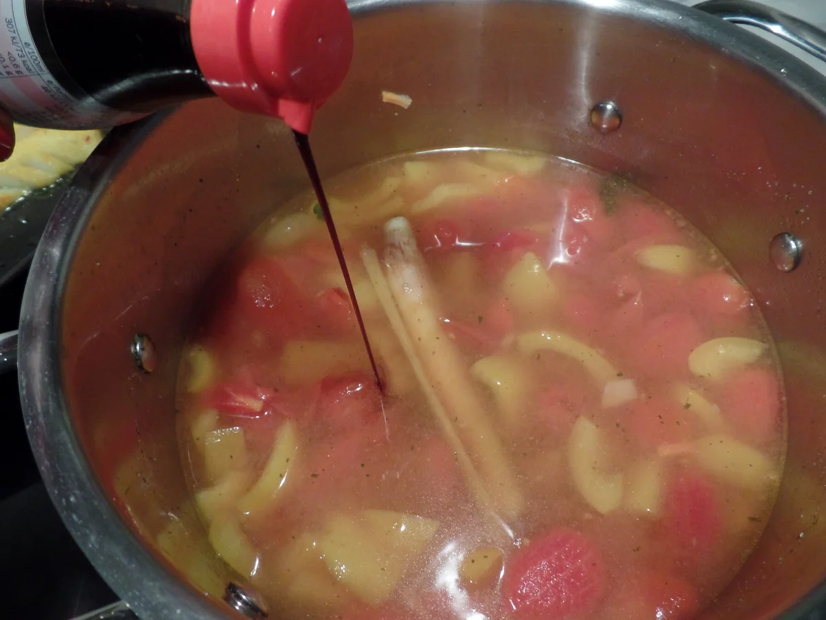 Rezept: Asiatische Fischsuppe Bild Nr. 4604 Asiatische Fischsuppe - Rezept - Bild Nr. 4604