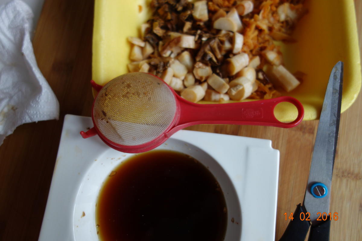 Römertopf- Kalbsrollbraten vom Hals; - Rezept - Bild Nr. 4617