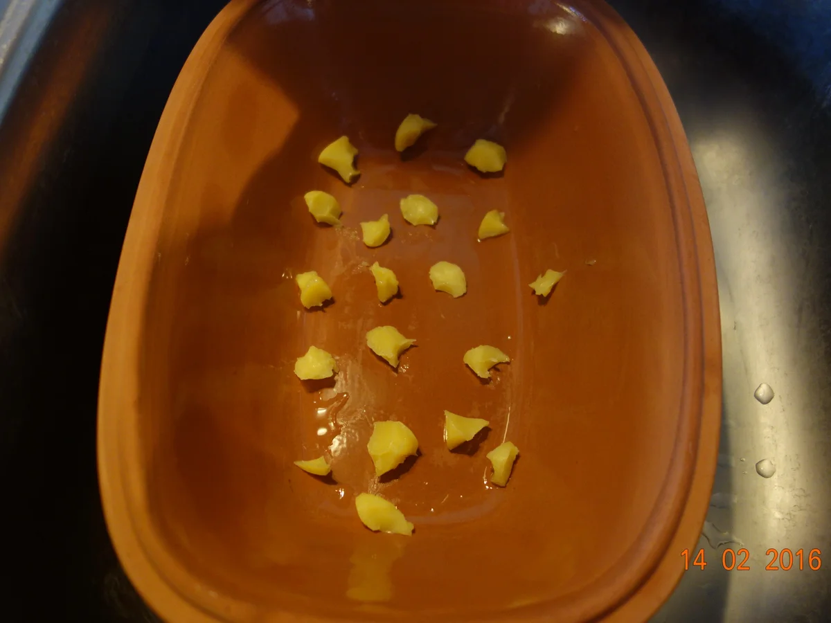 Rezept: Römertopf- Kalbsrollbraten vom Hals; Bild Nr. 4622 Römertopf- Kalbsrollbraten vom Hals; - Rezept - Bild Nr. 4622