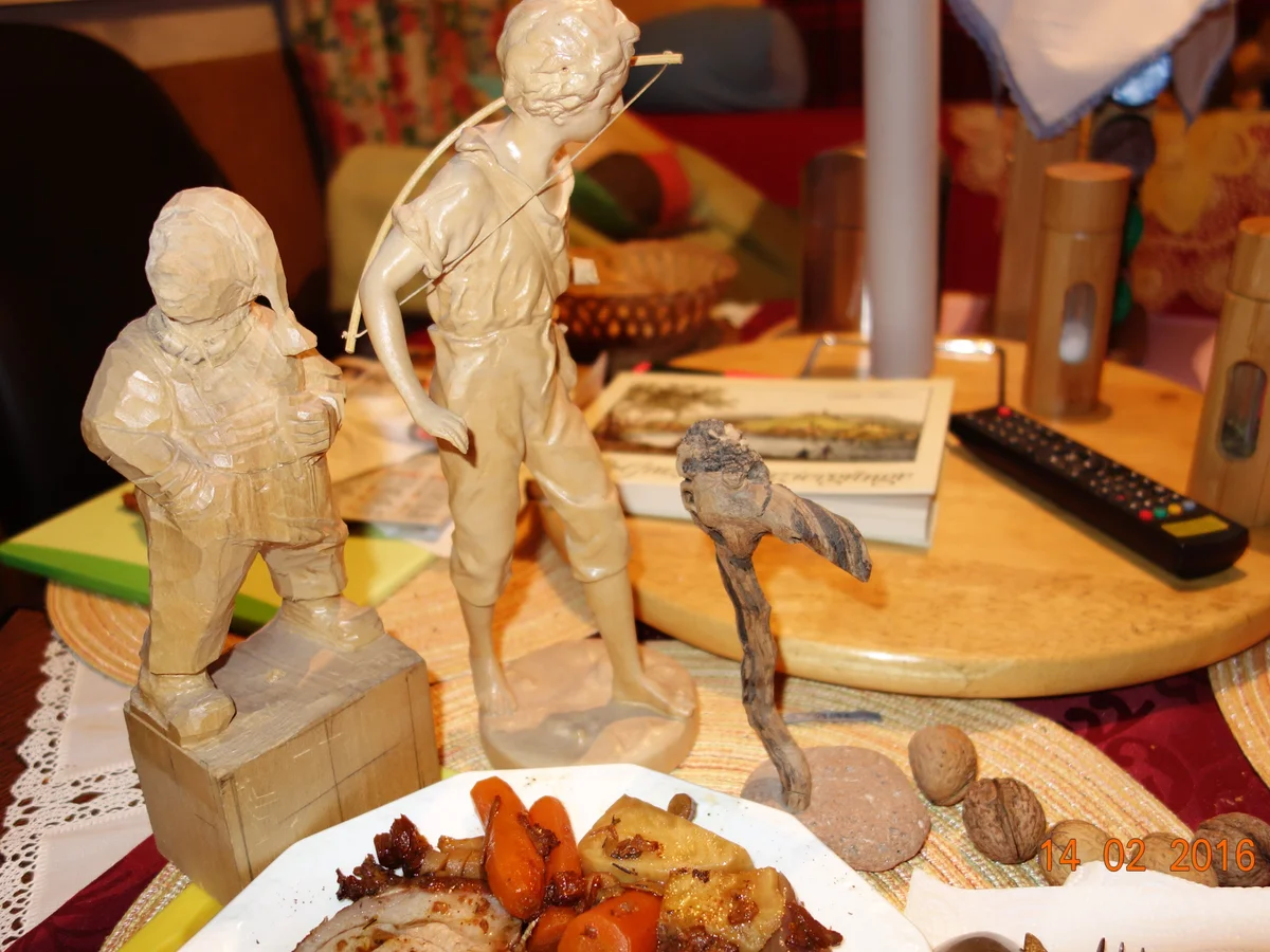 Rezept: Römertopf- Kalbsrollbraten vom Hals; Bild Nr. 4628 Römertopf- Kalbsrollbraten vom Hals; - Rezept - Bild Nr. 4628