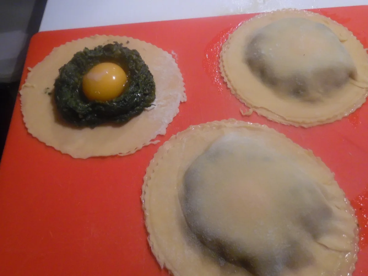 Rezept: "Jumbo-Ravioli" Bild Nr. 4612 "Jumbo-Ravioli" - Rezept - Bild Nr. 4612