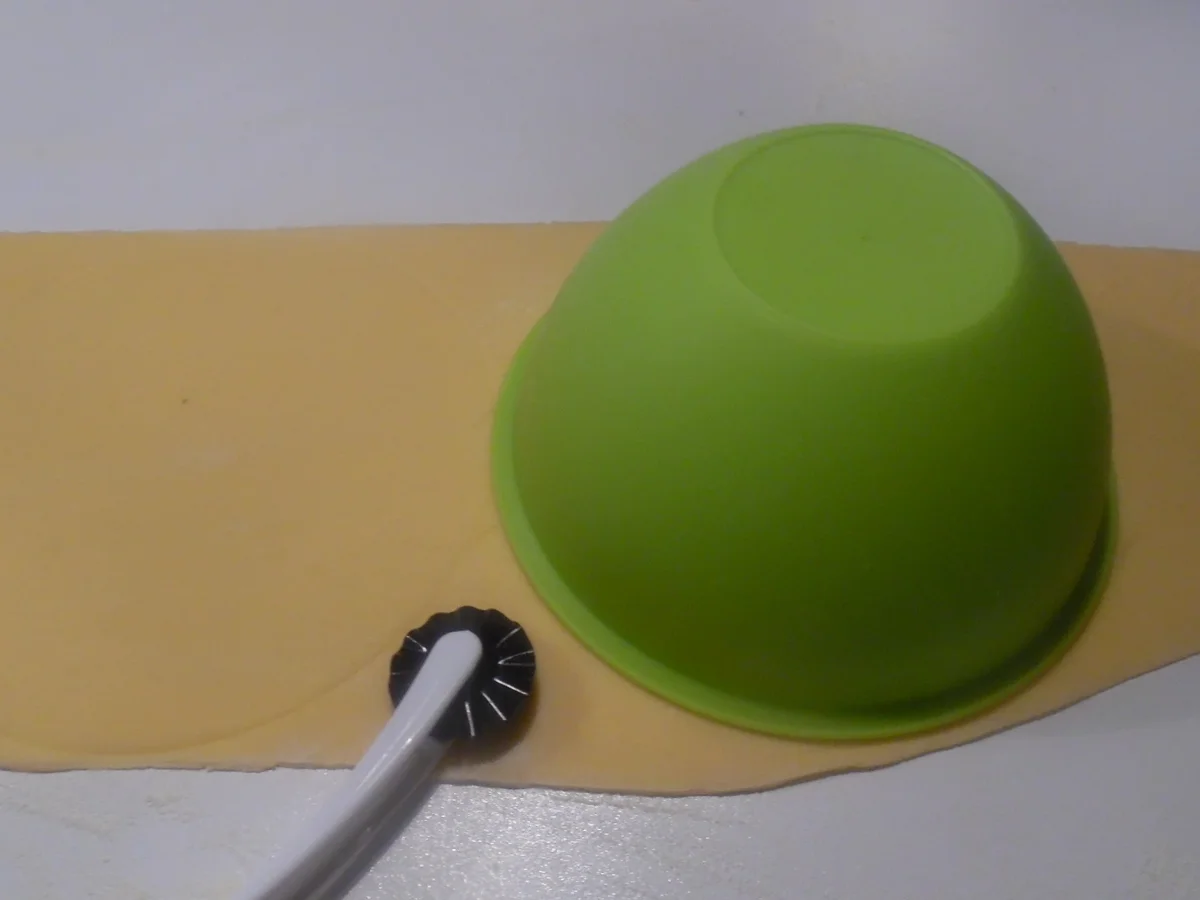 Rezept: "Jumbo-Ravioli" Bild Nr. 4615 "Jumbo-Ravioli" - Rezept - Bild Nr. 4615