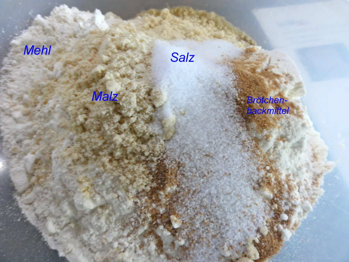 Brot:   KRÜSTCHEN (kleines Roggenmisch) - Rezept - Bild Nr. 4613