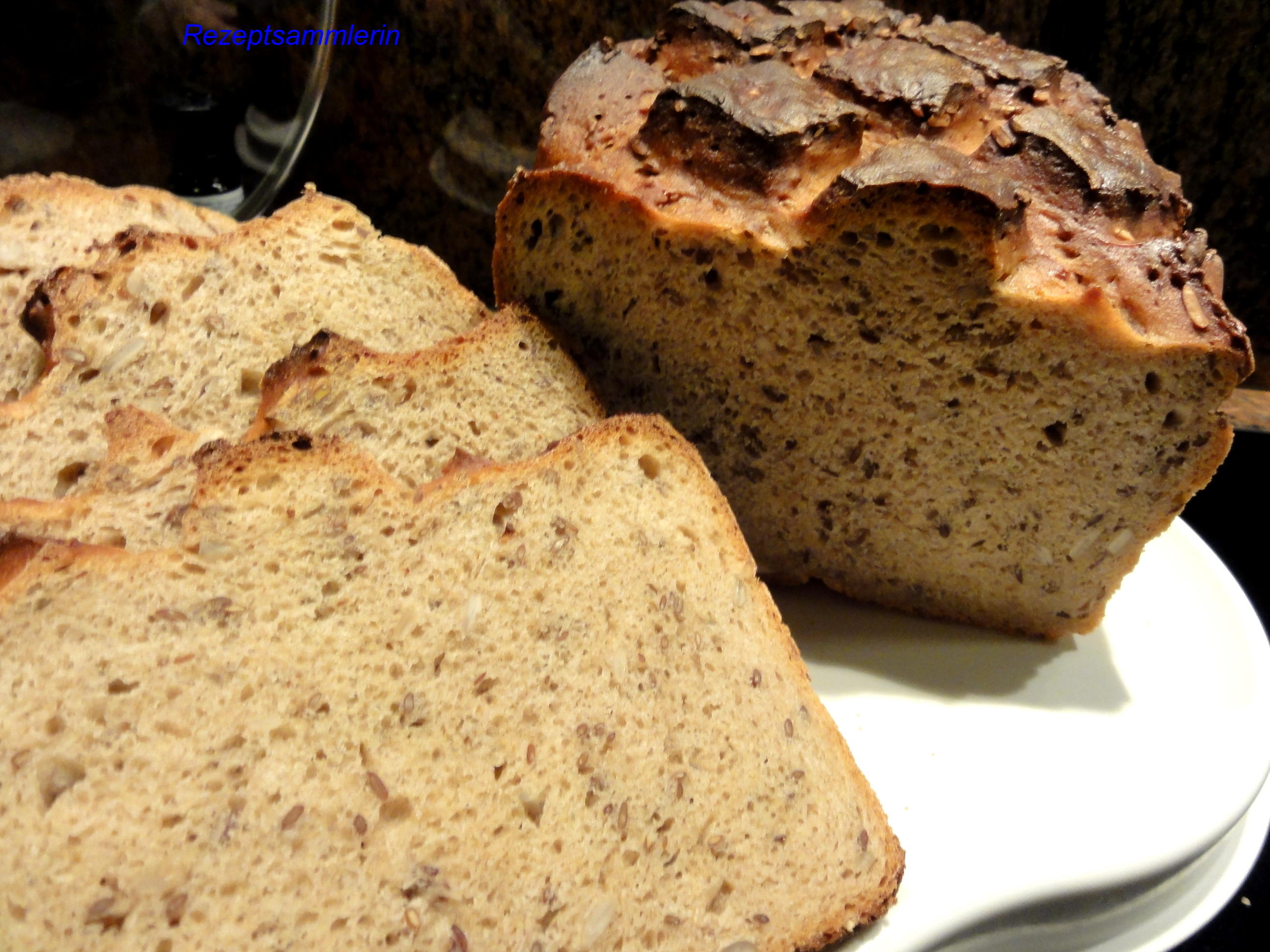 Brot: KRÜSTCHEN (kleines Roggenmisch) - Rezept Eingereicht von
Rezeptsammlerin