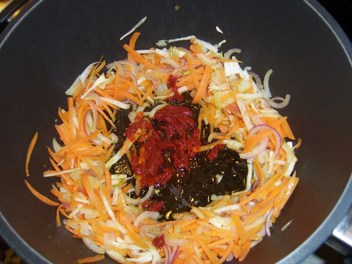 Rezept: Thaisuppe mit Gehaktesklösschen Bild Nr. 4630 Thaisuppe mit Gehaktesklösschen - Rezept - Bild Nr. 4630