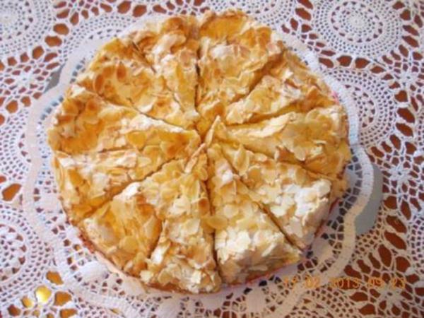 Baisertorte mit Amarenakirschen - einfach - 138 kcal/100g